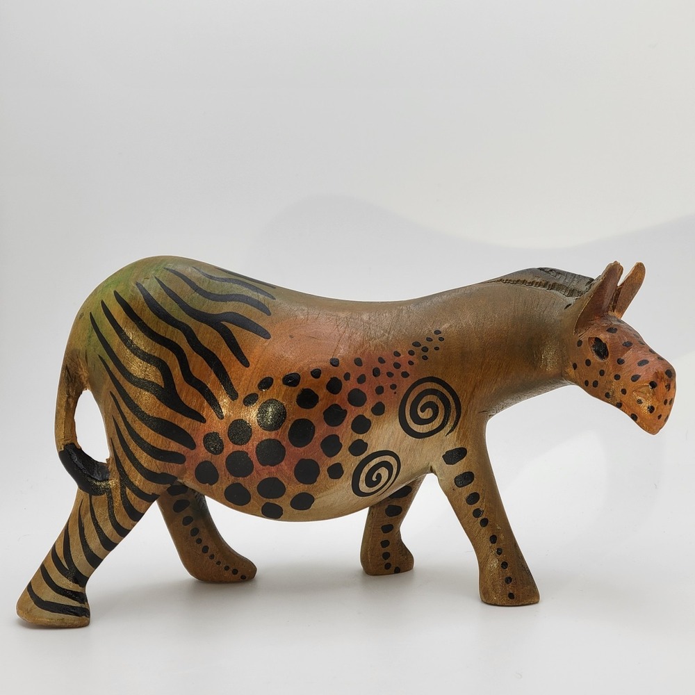 Hand Carved Wood Folk Art Animal Figurine 7" Painted Rustic‎ Safari Decor